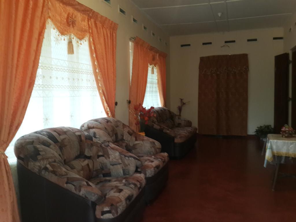Deniyaya Guest House ภายนอก รูปภาพ